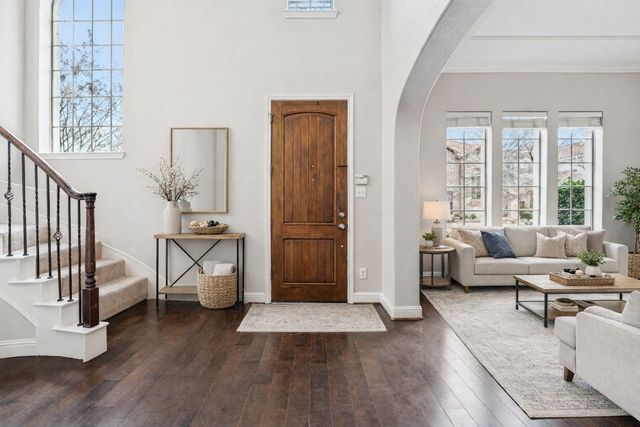 821 La Cima, Irving, TX 75039