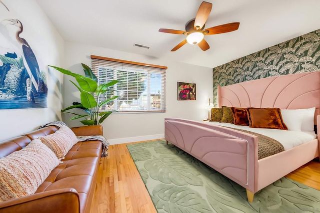 1626 Oliver, San Diego, CA 92109