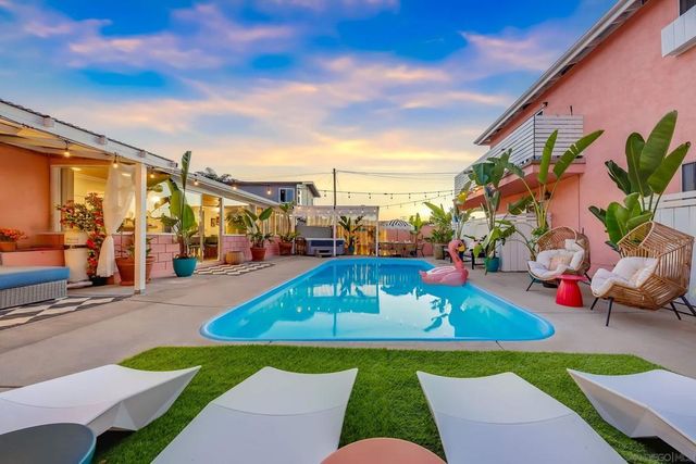 1626 Oliver, San Diego, CA 92109