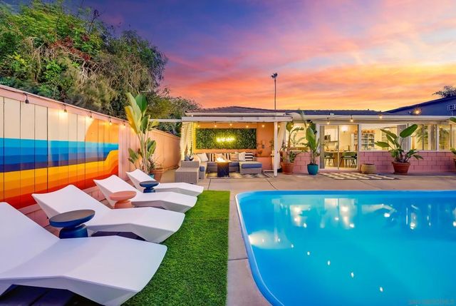 1626 Oliver, San Diego, CA 92109