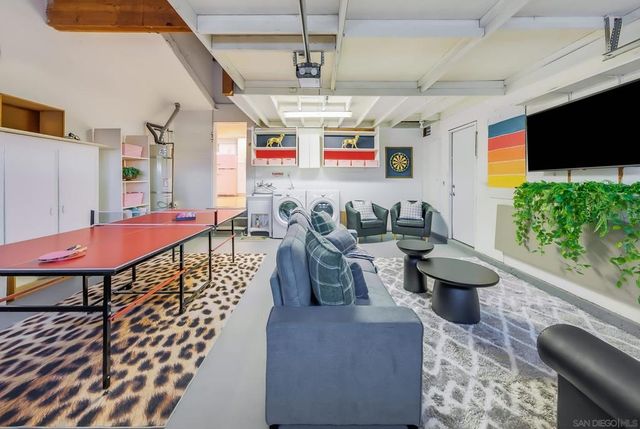 1626 Oliver, San Diego, CA 92109