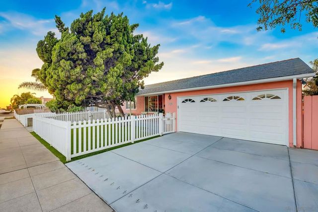1626 Oliver, San Diego, CA 92109