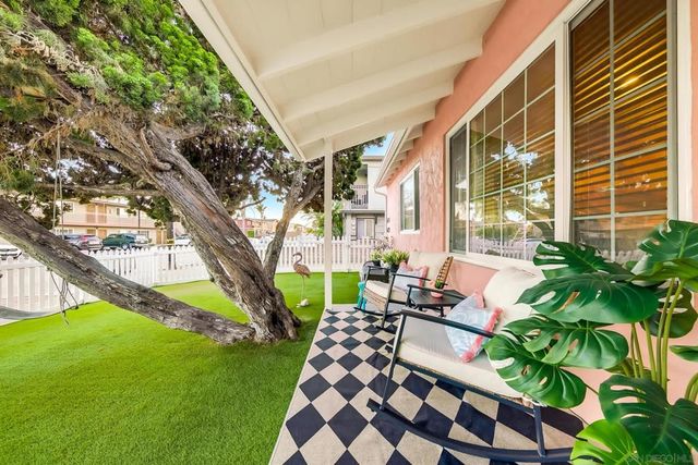1626 Oliver, San Diego, CA 92109