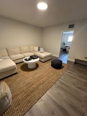 6805 SW 88th St 18, Pinecrest, FL 33156