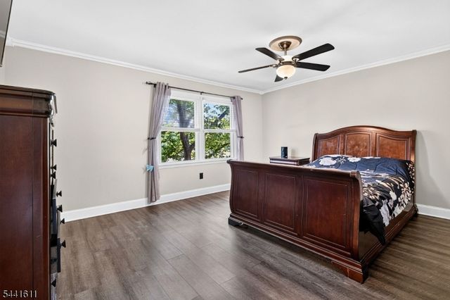 31 Chelsea Cir, Raritan Twp., NJ 08822