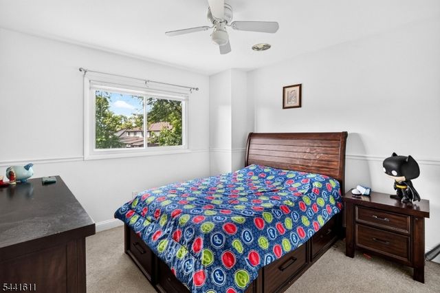 31 Chelsea Cir, Raritan Twp., NJ 08822