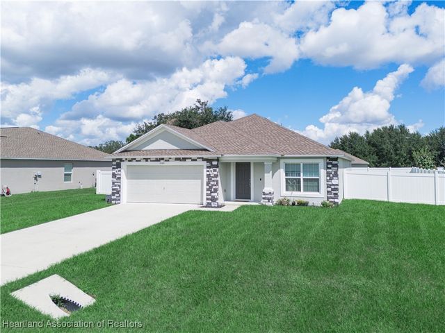 1220 Ridge Drive, Avon Park, FL 33825