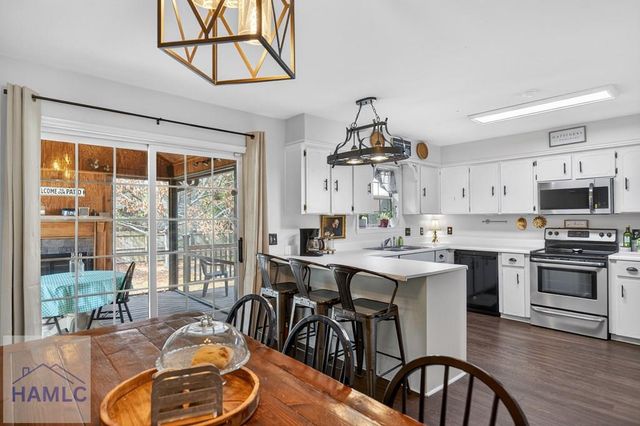 108 Flat Shoal Lane, Hinesville, GA 31313