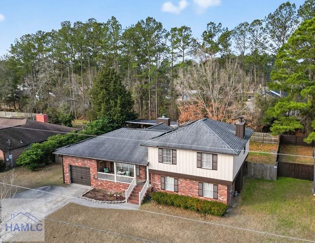 108 Flat Shoal Lane, Hinesville, GA 31313