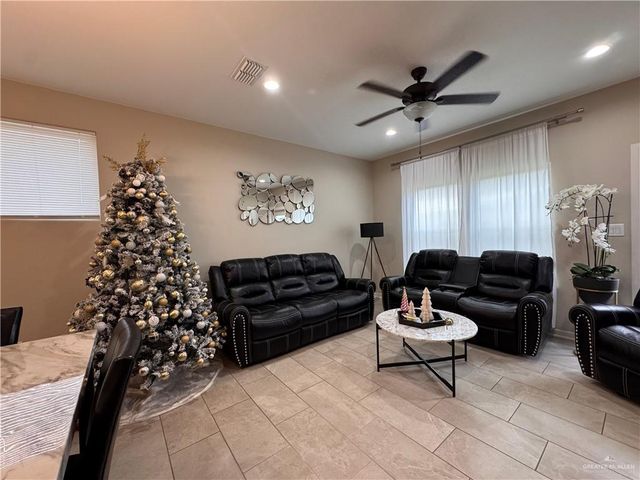 1306 E Sonador S Drive, Edinburg, TX 78542