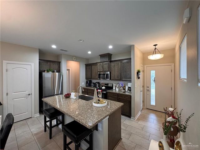 1306 E Sonador S Drive, Edinburg, TX 78542