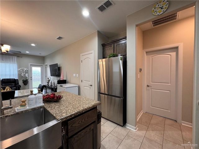 1306 E Sonador S Drive, Edinburg, TX 78542