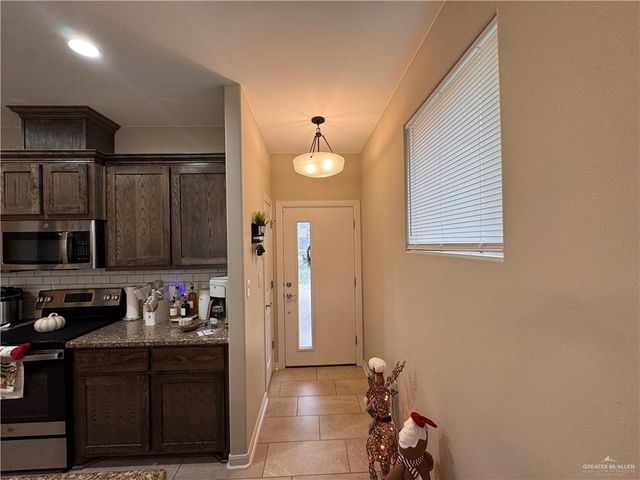 1306 E Sonador S Drive, Edinburg, TX 78542