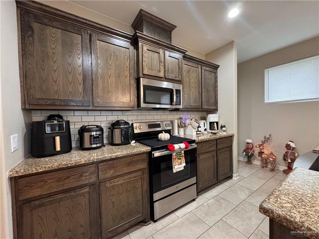 1306 E Sonador S Drive, Edinburg, TX 78542