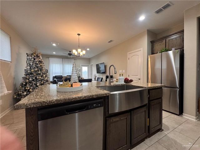 1306 E Sonador S Drive, Edinburg, TX 78542