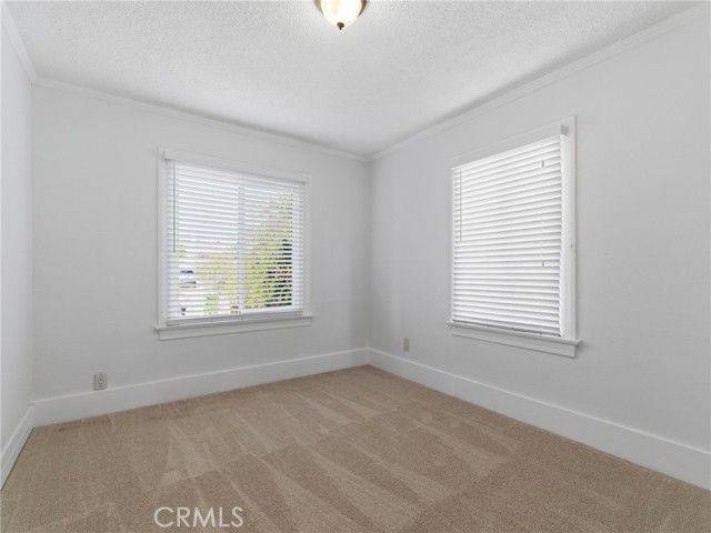 5712 5th Avenue, Los Angeles, CA 90043