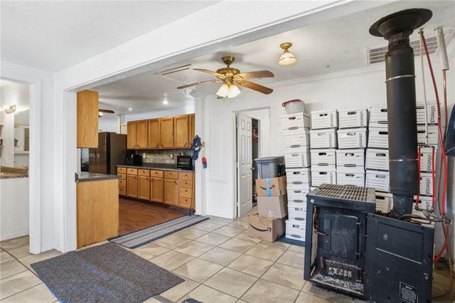 16436 Low Gap Road, West Fork, AR 72774