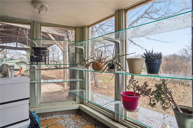 16436 Low Gap Road, West Fork, AR 72774