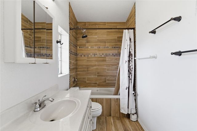 16436 Low Gap Road, West Fork, AR 72774