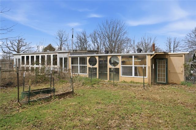 16436 Low Gap Road, West Fork, AR 72774