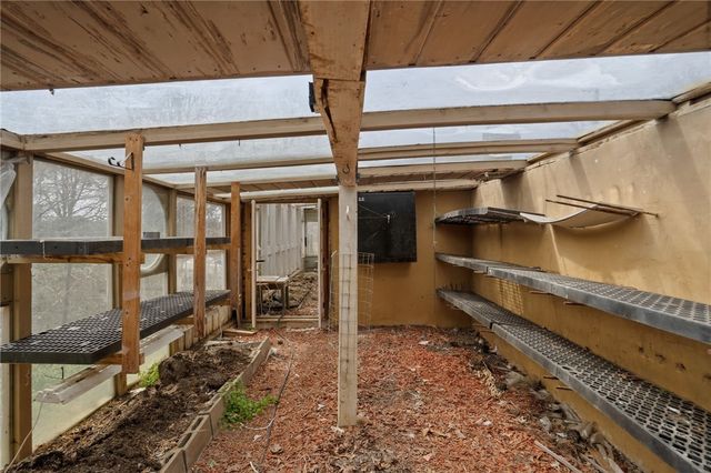 16436 Low Gap Road, West Fork, AR 72774