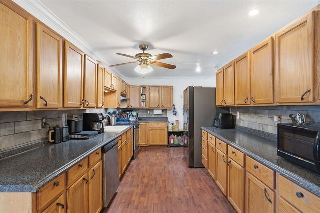 16436 Low Gap Road, West Fork, AR 72774