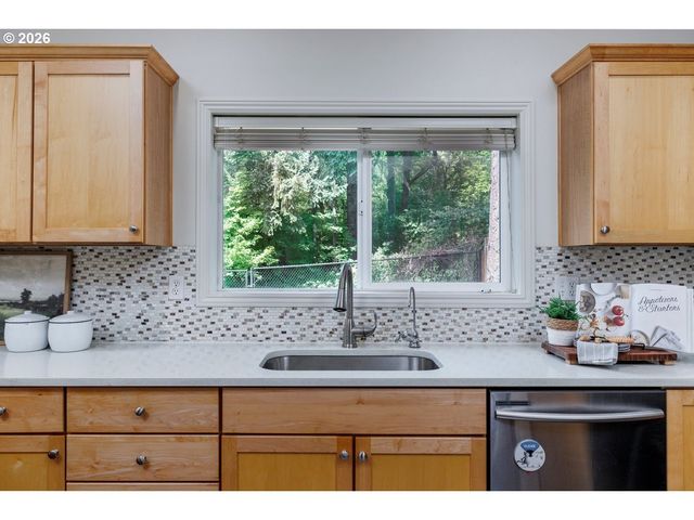 14465 Nw PIONEER PARK Way, Beaverton, OR 97006