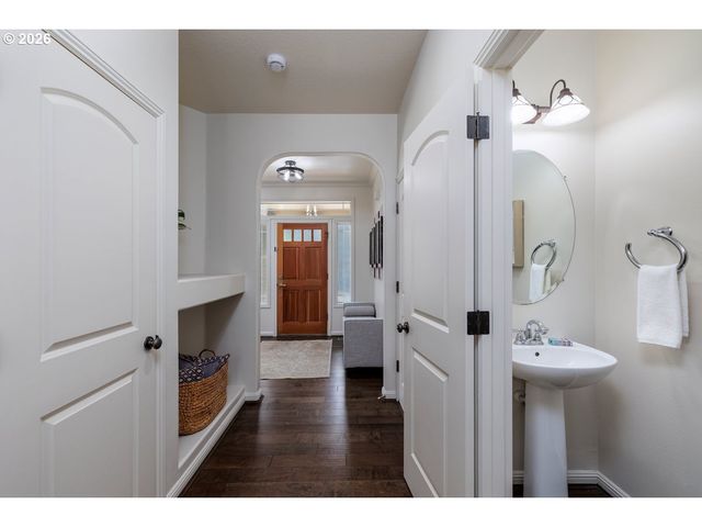 14465 Nw PIONEER PARK Way, Beaverton, OR 97006