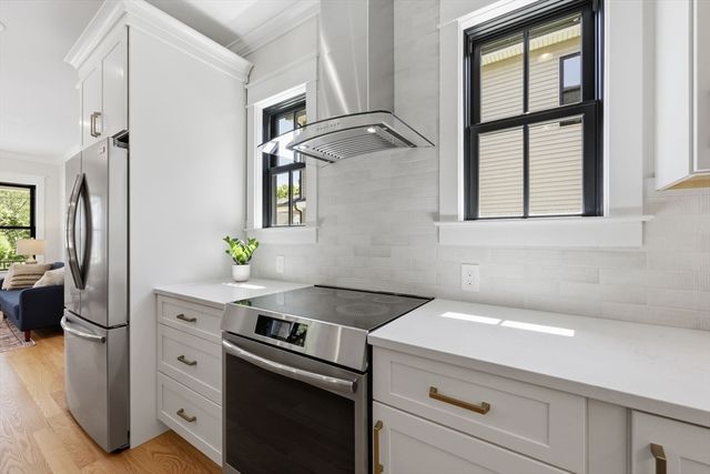 33 Landy Ave, Northampton, MA 01062
