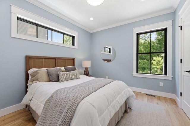 33 Landy Ave, Northampton, MA 01062