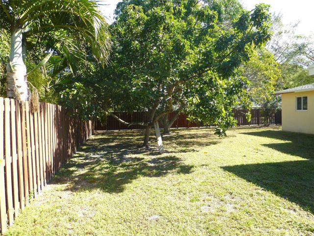 9401 SW 53rd Street, Cooper City, FL 33328