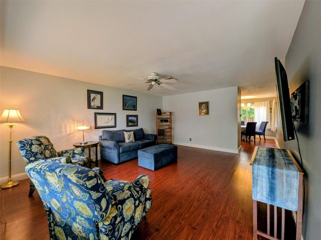 9401 SW 53rd Street, Cooper City, FL 33328