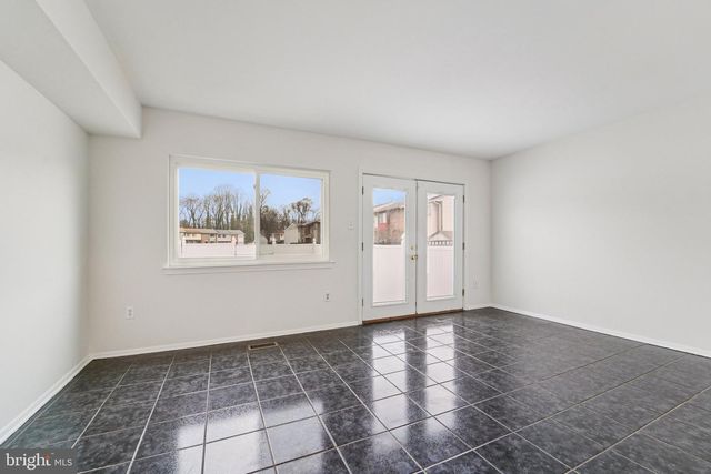 6526 WOODGREEN CIR, Baltimore, MD 21207