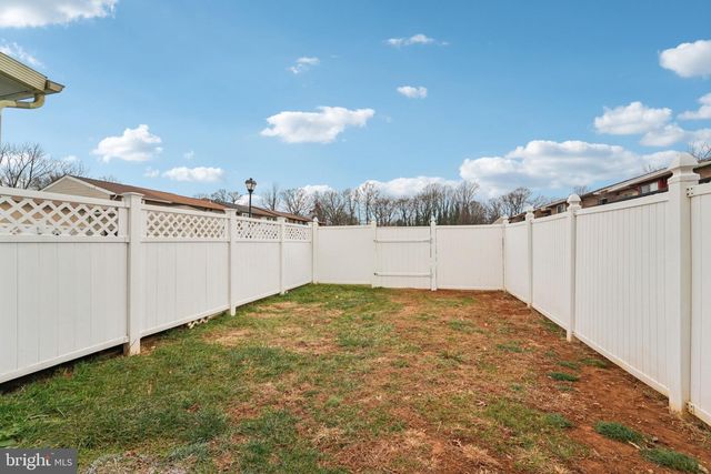 6526 WOODGREEN CIR, Baltimore, MD 21207