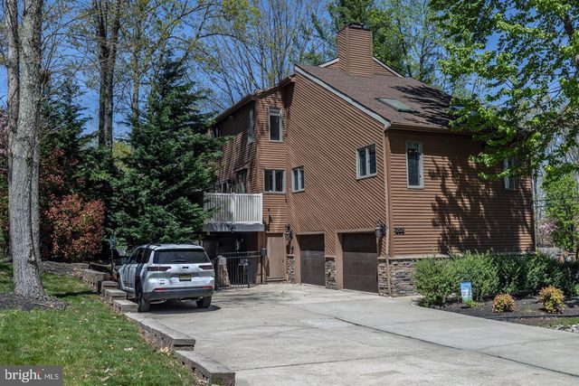 208 DORADO AVENUE, Sewell, NJ 08080
