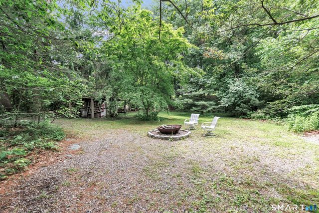 279 Pastors Walk, Monroe, CT 06468