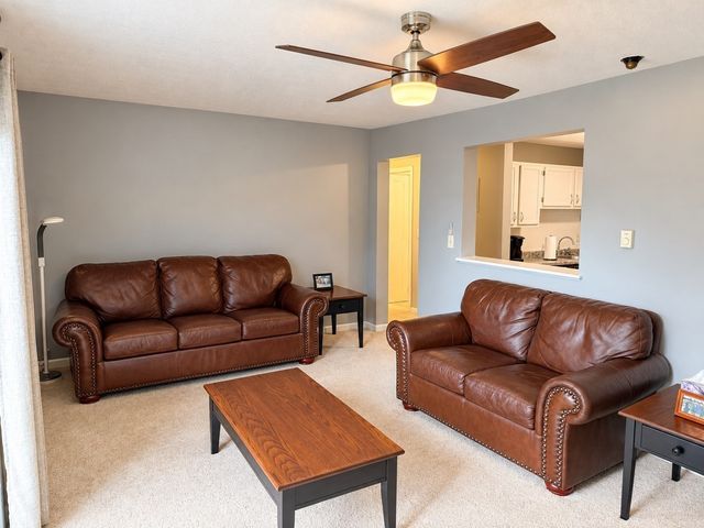 491 W Central St D1, Franklin, MA 02038