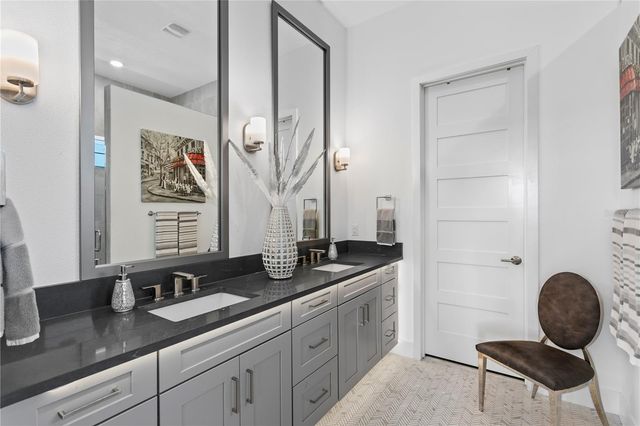 916 SEAGRAPE DRIVE, Ruskin, FL 33570