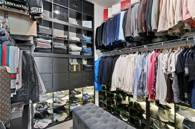 916 SEAGRAPE DRIVE, Ruskin, FL 33570