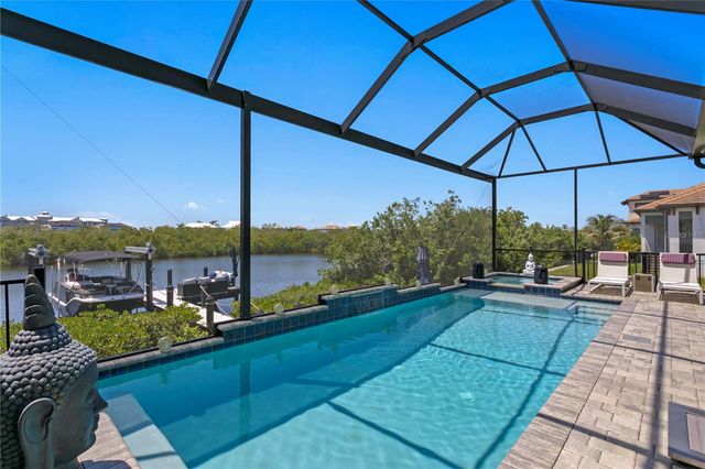 916 SEAGRAPE DRIVE, Ruskin, FL 33570