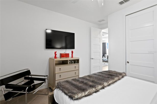 916 SEAGRAPE DRIVE, Ruskin, FL 33570