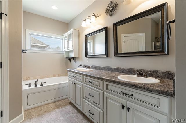 7607 The Terrace, Northport, AL 35473