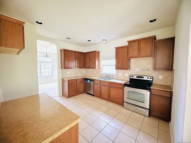 11822 Lemonmint Pkwy, San Antonio, TX 78245