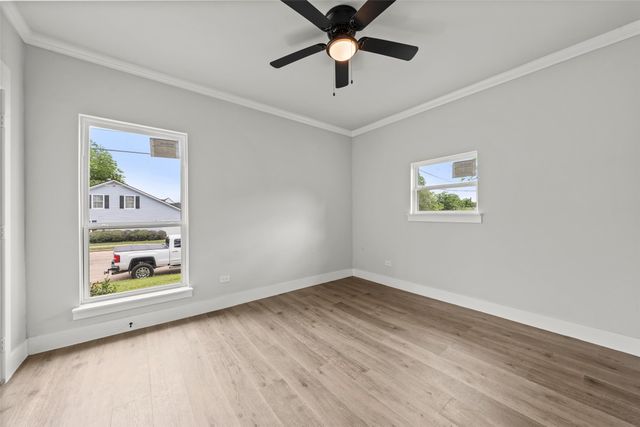 900 N 22nd Street, Waco, TX 76707