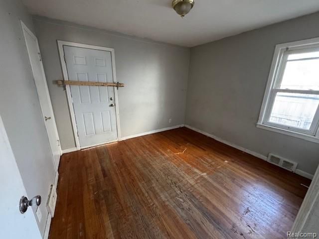 22641 Pembroke Avenue, Detroit, MI 48219