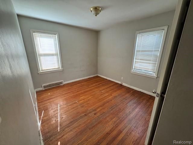 22641 Pembroke Avenue, Detroit, MI 48219