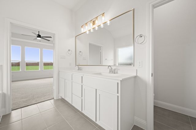121 Grey Wolf Court, Godley, TX 76044