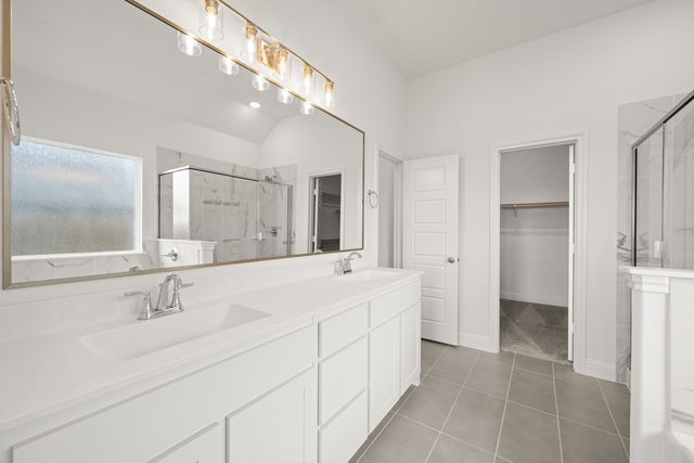 121 Grey Wolf Court, Godley, TX 76044