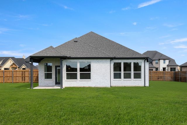 121 Grey Wolf Court, Godley, TX 76044