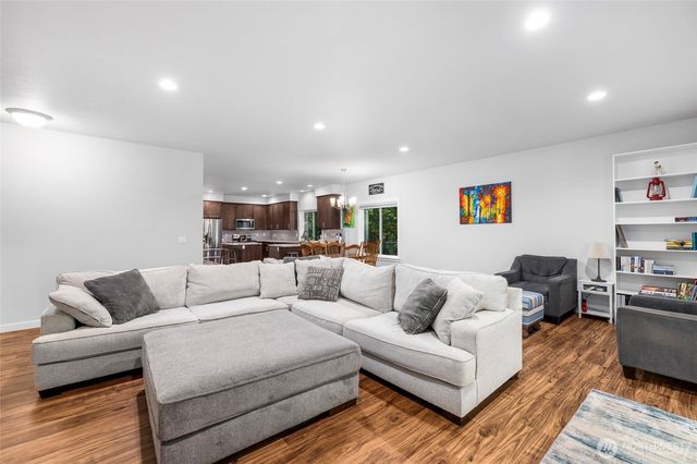 8738 Timberland Court, Concrete, WA 98237